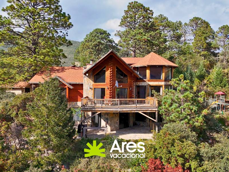 Cabaña en venta con 2,500 m² y membresía AAA en Bosques de Monterreal