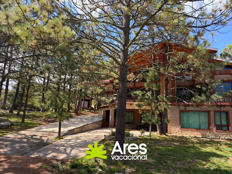 Cabaña de lujo en venta en Bosques de Monterreal 4